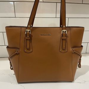 MICHEAL Micheal Kors Tote
